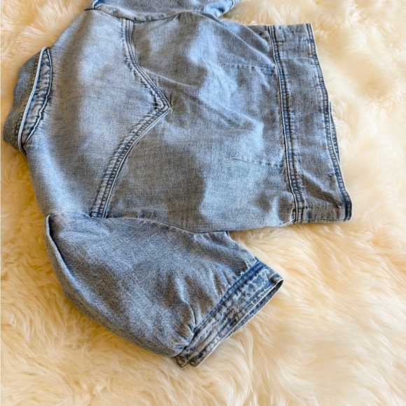 Re/Done Blue Crop Top with Short Sleeves - Picture 5 of 6